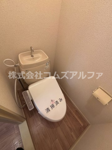 エストソレアード Bのトイレ|エストソレアードB　トイレ