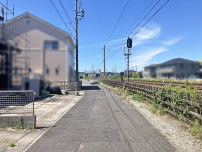 【前面道路含む現地写真】 | 鈴鹿市桜島町１丁目 | 前面道路