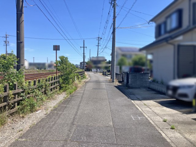 【前面道路含む現地写真】 | 鈴鹿市桜島町１丁目 | 前面道路