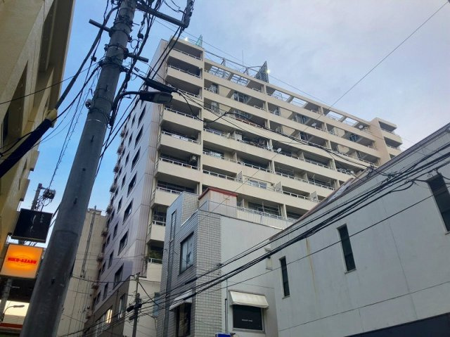 麻布霞町マンションの外観