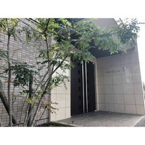 クレセール　ノースのエントランス