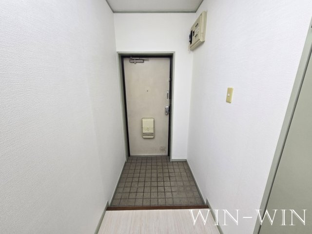 第2橋本マンションの玄関