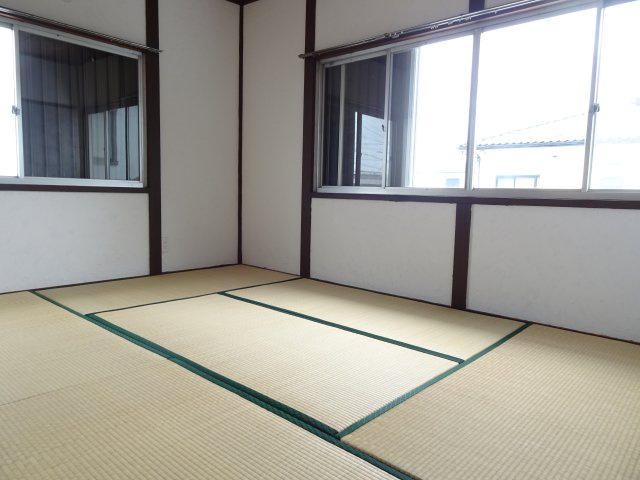 養老町貸家の和室