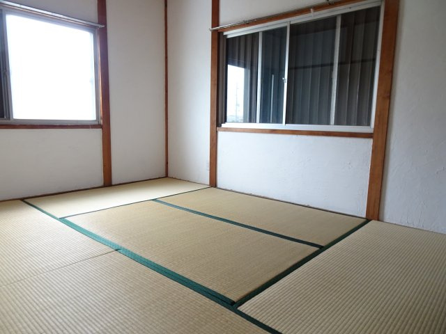 養老町貸家の和室