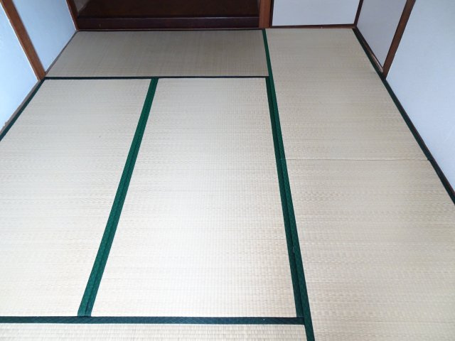 養老町貸家の和室