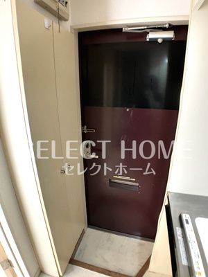 【玄関】 | アトランティス東岡崎 | 明るい玄関です