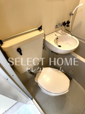 【トイレ】 | アトランティス東岡崎 | ゆったりとした空間のトイレです