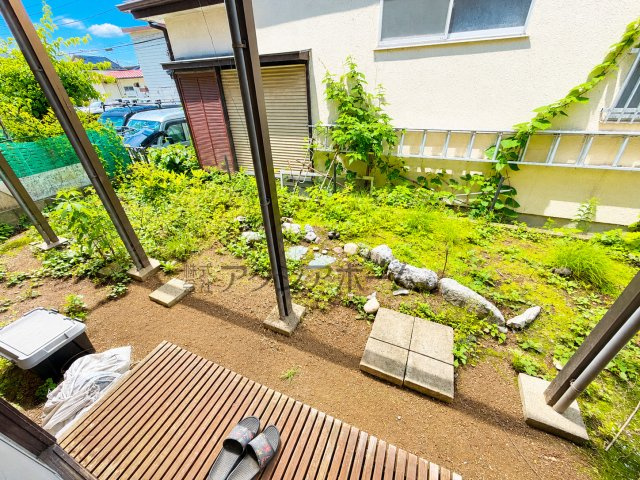 飯能市笠縫　中古一戸建　～閑静な住宅街～の庭