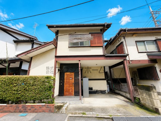 飯能市笠縫　中古一戸建　～閑静な住宅街～