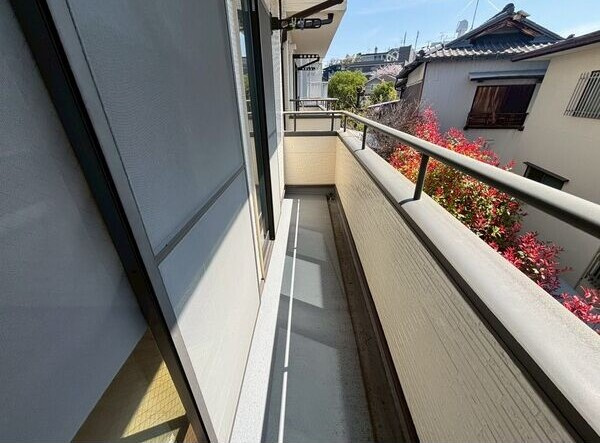 千種区清住レントハウスのバルコニー