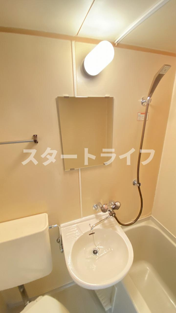 大阪市東淀川区柴島２丁目の賃貸マンションの洗面所