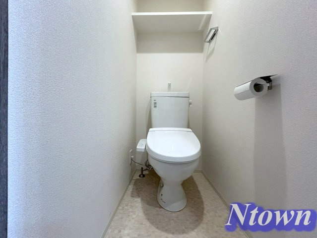 【トイレ】 | プレサンス新栄ユリシス | 落ち着いた色調のトイレです