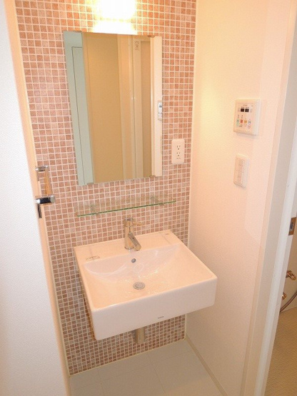 【洗面所】