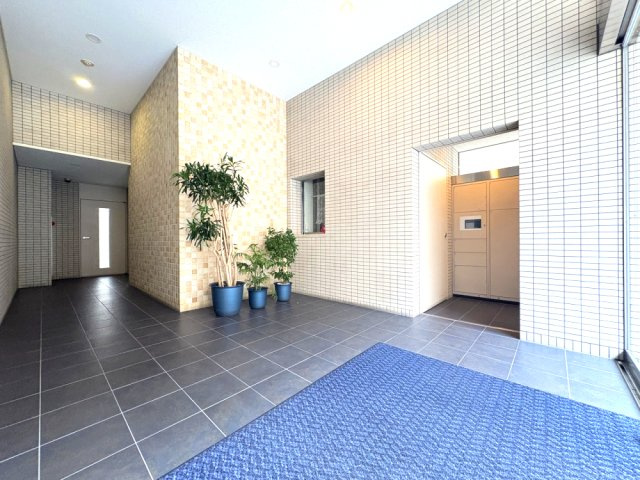 【エントランス】アーバネス淀川 