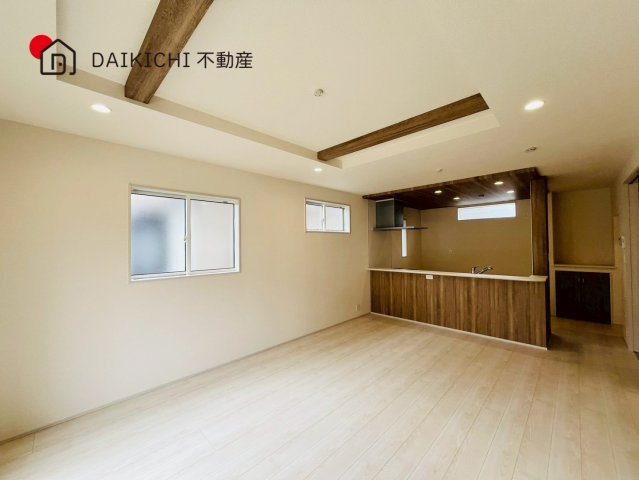 【居間・リビング】 | 坂戸市元町　ブルーミングガーデン　新築戸建　全4棟　2号棟