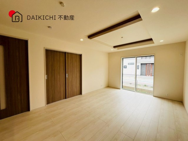 【居間・リビング】 | 坂戸市元町　ブルーミングガーデン　新築戸建　全4棟　2号棟