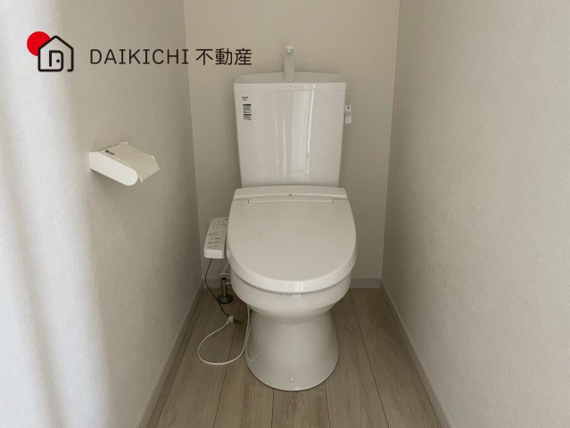 【トイレ】 | 鶴ヶ島市上新田1期　GRACE・TERRACE　新築戸建　全3棟　2号棟