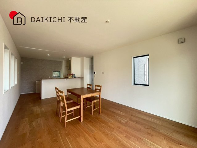 【居間・リビング】 | 鶴ヶ島市脚折　新築戸建　Felidia Garden　全1棟　1号棟