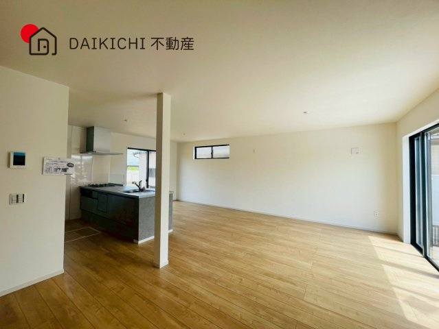 【居間・リビング】 | 鶴ヶ島市上新田1期　GRACE・TERRACE　新築戸建　全3棟　3号棟