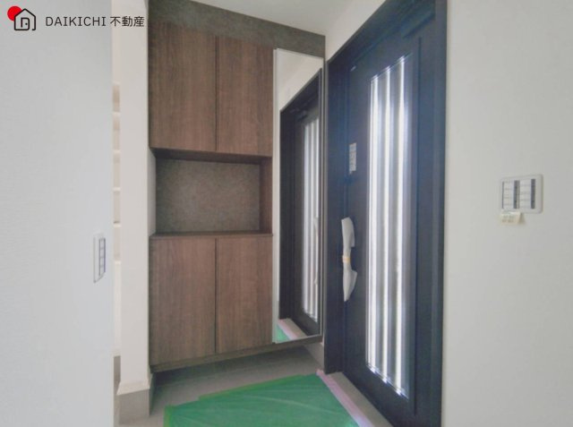 【玄関】 | 坂戸市鎌倉町　新築戸建　全6棟　6号棟
