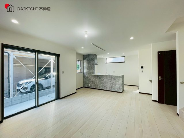 【居間・リビング】 | 鶴ヶ島市上広谷　新築戸建　全1棟　1号棟