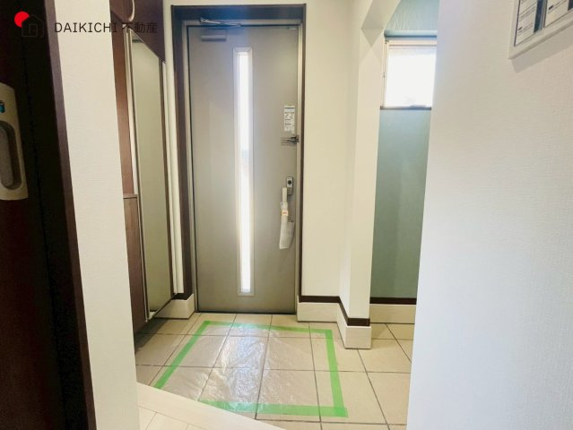 【玄関】 | 鶴ヶ島市上広谷　新築戸建　全1棟　1号棟