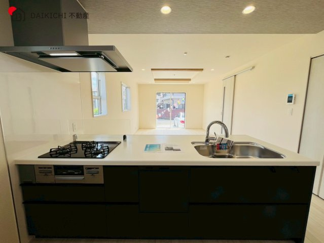 【キッチン】 | 川越市上戸新町3期　ブルーミングガーデン　新築戸建　全1棟　1号棟