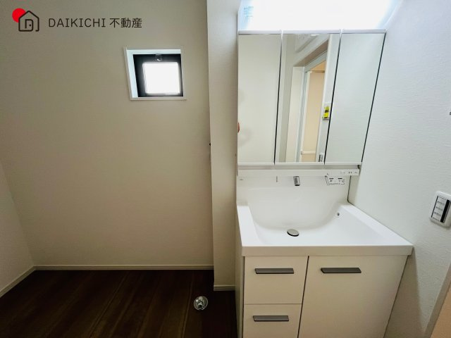 【独立洗面台】 | 鶴ヶ島市脚折町11期　GRACE　新築戸建　全3棟　3号棟