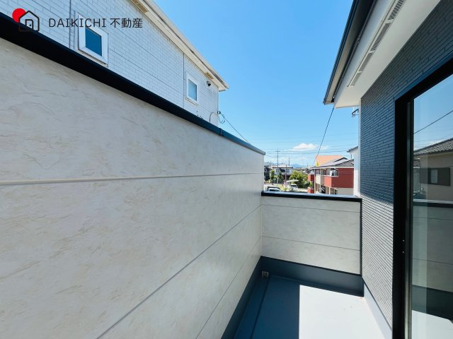 【バルコニー】 | 鶴ヶ島市脚折町11期　GRACE　新築戸建　全3棟　3号棟