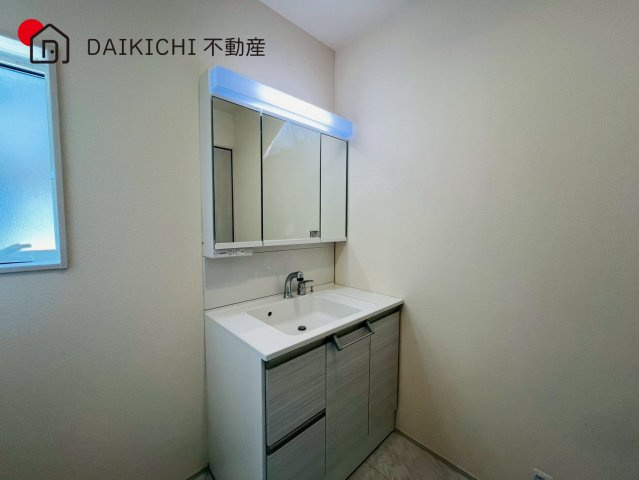 【独立洗面台】 | 川越市的場　ブルーミングガーデン　新築戸建　全2棟　3号棟