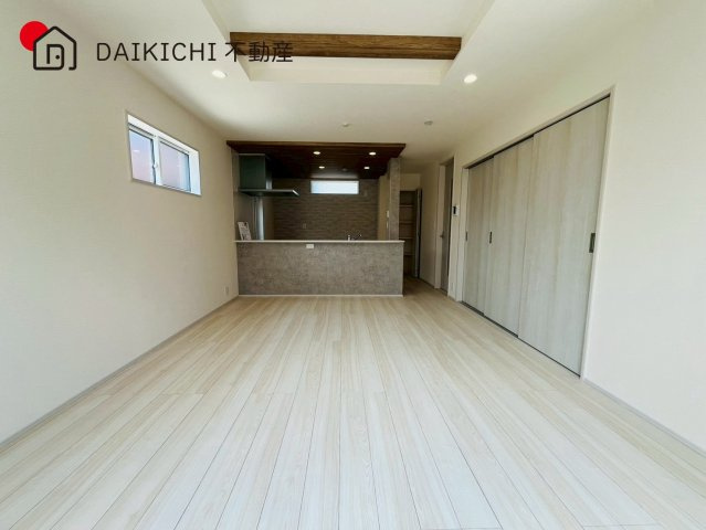 【居間・リビング】 | 川越市的場　ブルーミングガーデン　新築戸建　全2棟　3号棟