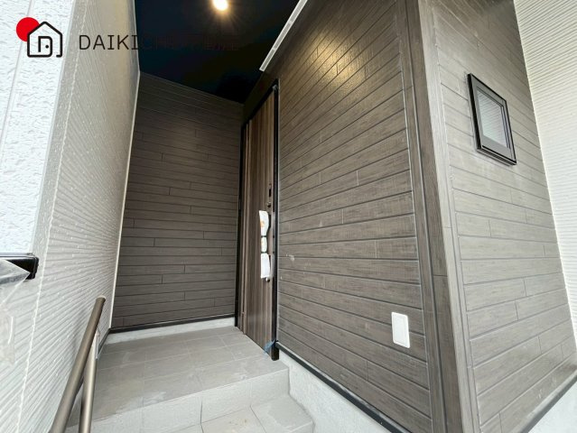 【玄関】 | 川越市霞ヶ関北15期　グラファーレ　新築戸建　全1棟　1号棟