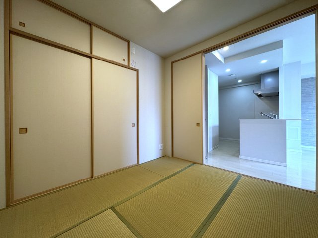 ワコーレ西明石彩風館の和室
