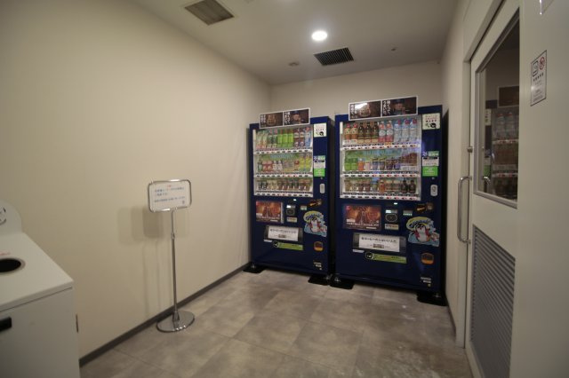 【その他共用部分】 | JPR千葉ビル | 休憩室・喫煙所