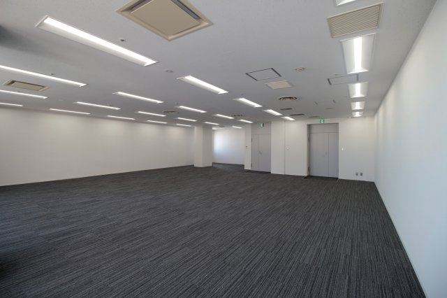 【内装】 | JPR千葉ビル | 写真は別室です