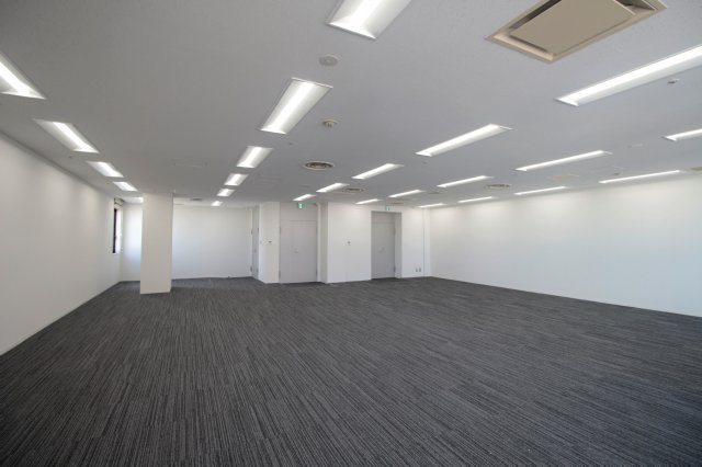 【内装】 | JPR千葉ビル | 写真は別室です