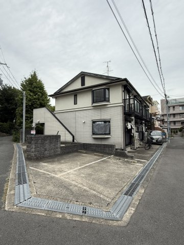 ハイムサンメイトの駐車場