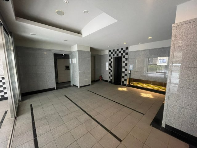 プレサンス泉シティアーク　名古屋市賃貸　仲介手数料無料のロビー