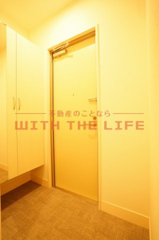 D-roomホワイトフォレスト【キャッシュバック対象】の玄関|きれいな玄関です