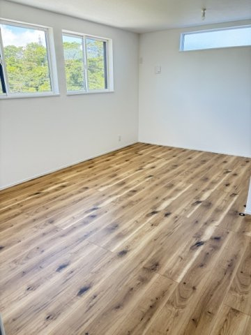 沖縄市登川　4号棟