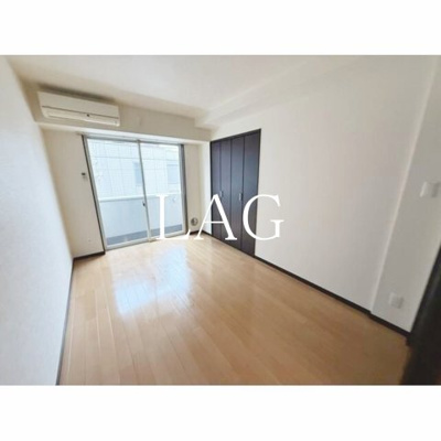 【居間・リビング】 | ヴィクトリアンコート千葉 | 洋室のお部屋です。