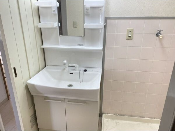フォレスタ社が丘の洗面所