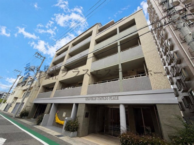 【外観】 | グラン・パレ板宿プレイス | 周辺環境充実♪スーパーは目の前♪区役所や銀行も徒歩圏内♪
3駅3路線利用可♪