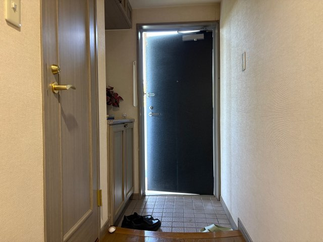アーバンヒルズ下田リゾートの玄関