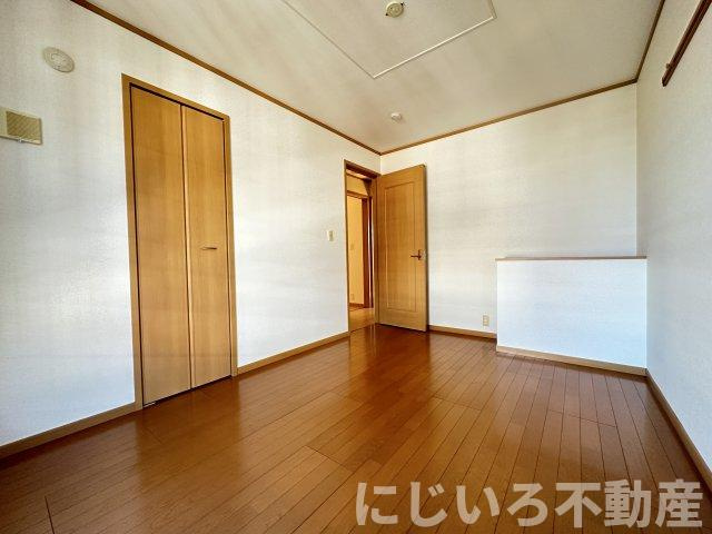 ヴィラ・クリオネBの寝室