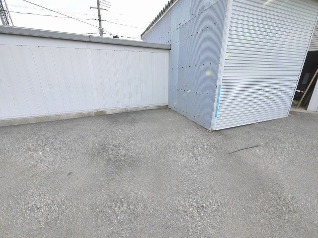 八尾シャッター付きガレージのその他