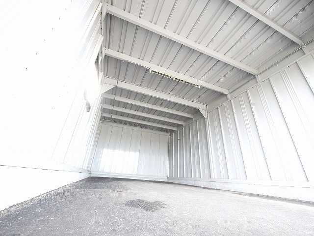 八尾シャッター付きガレージのその他
