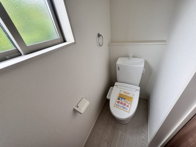 熊本市南区元三町３丁目の新築一戸建のトイレ|1F