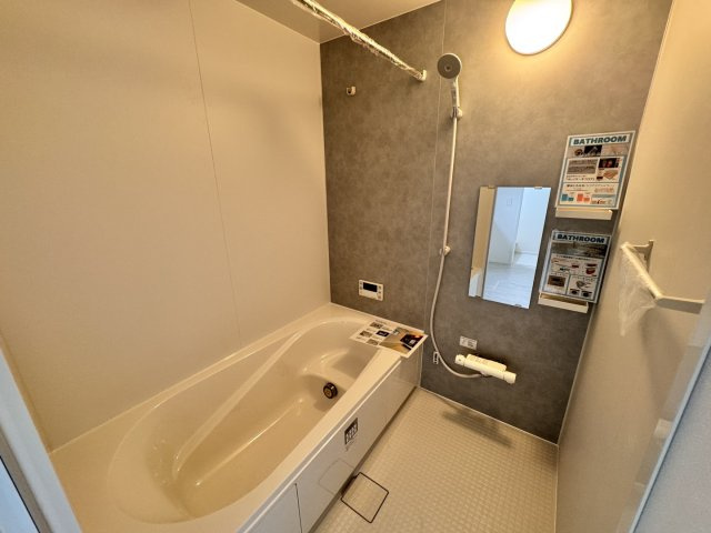 熊本市南区元三町３丁目の新築一戸建の浴室