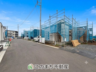 【前面道路含む現地写真】 | ワイウッドコート古河市大堤第5期　 | 前面道路も広くお車の出し入れもスムーズに行えます☆